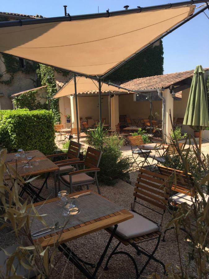 Le Cheval Blanc Bed & Breakfast La Bastide-des-Jourdans Exterior photo